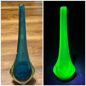 Murano sommerso vaseline glass tear drop vase